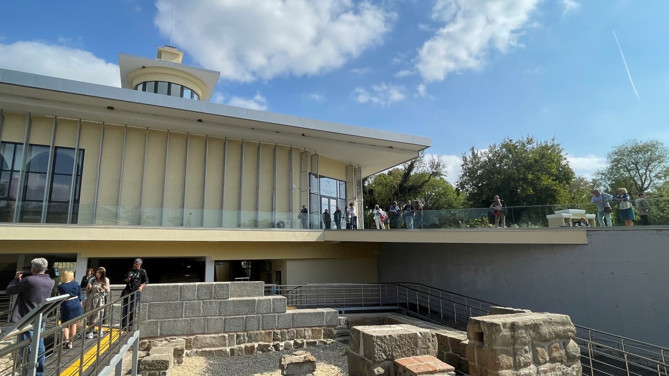Модерният музей и СПА център "Акве калиде" отвори врати край Бургас (снимки)