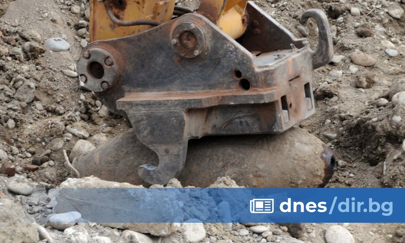 След откриване на бомба от Втората световна война на близо