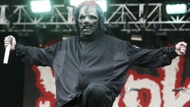 Хевиметълът отново царува: "Slipknot" покори британските чартове за трети път