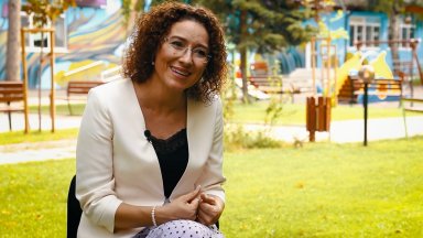 Вече 30 години тя е посветена на ранното детско развитие