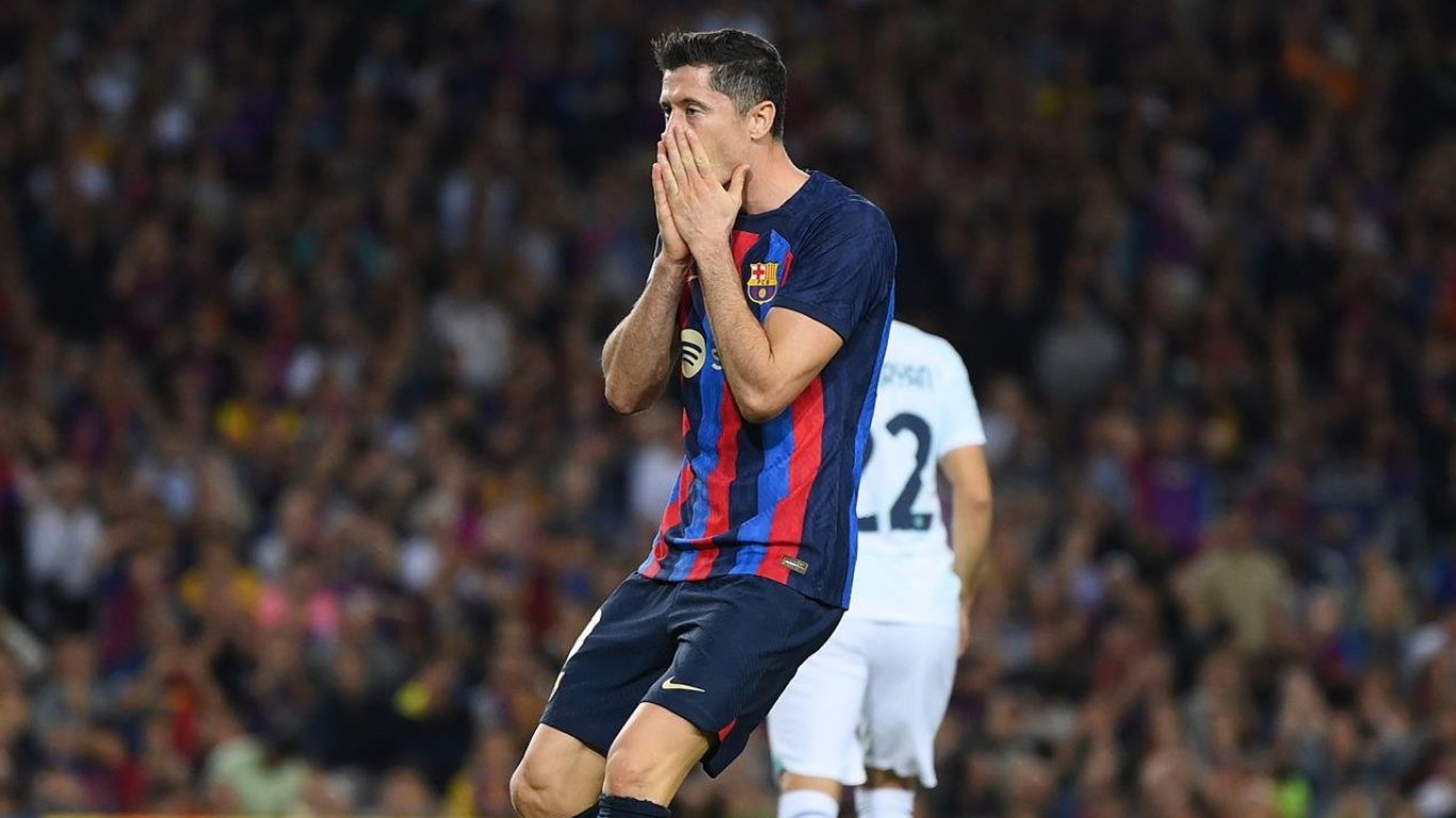 Въпросът в Шампионската лига днес: Чудо в Милано или нова катастрофа в Барселона?