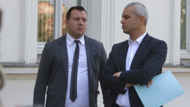 Възраждане настоява Централната избирателна комисия да ограничи броя на подаваните