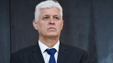 Винаги съм казвал че Русия в момента представлява риск за