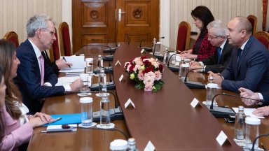 Президентът Румен Радев и премиерът Гълъб Донев се срещнаха днес