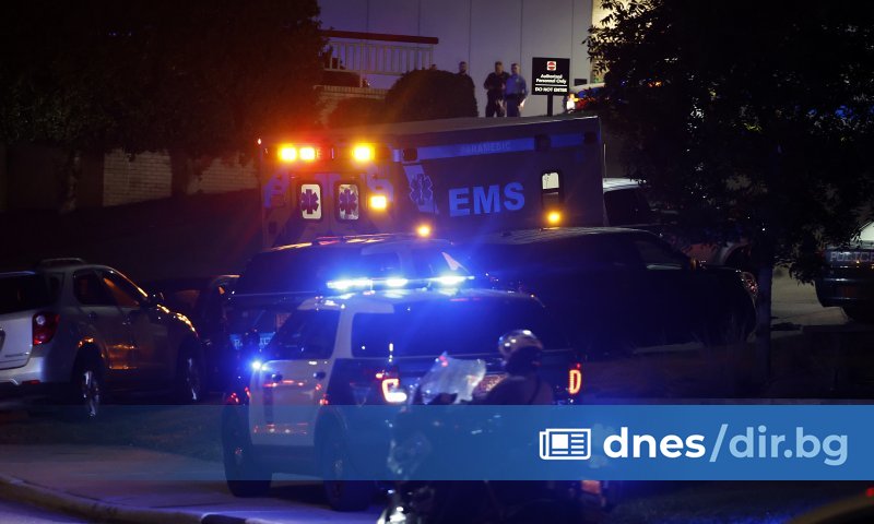 Петима души загинаха, а двама бяха ранени при стрелба в