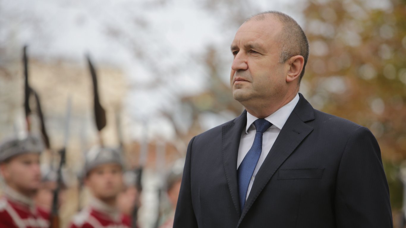 Румен Радев отказа да приеме оставката на главния секретар на МВР Петър Тодоров