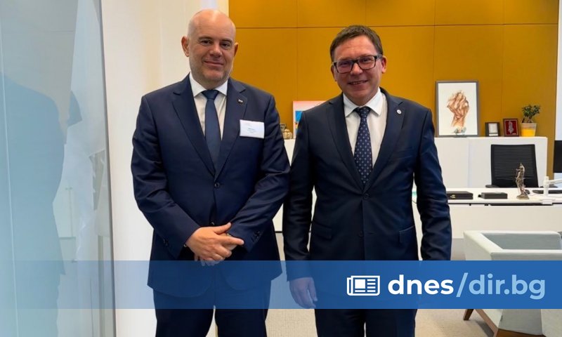 Главният прокурор Иван Гешев проведе работна среща с президента на