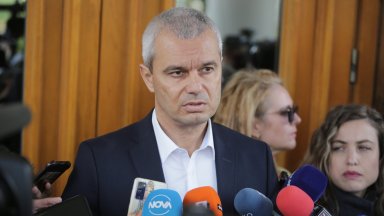  Костадин Костадинов се отказа да кани Елеонора Митрофанова в парламента