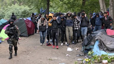 Повече хора търсещи закрила в Европа
Броят на хората които идват