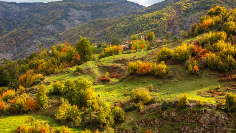5 нетипични и безумно красиви есенни дестинации в България  