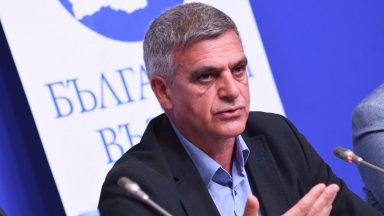 Лидерът на партия Български възход Стефан Янев се оплака във