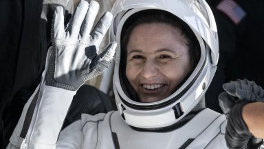 Италианска астронавтка приземи втората си мисия на МКС "Минерва"