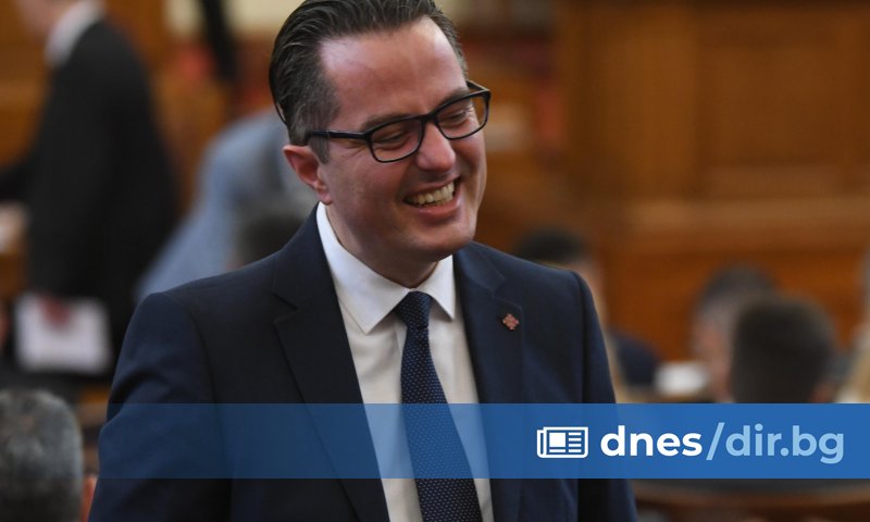 Вярваме, че адвокат Петров е консенсусен депутат, който може да