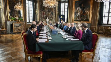 Новото правителство на Швеция е решено да изпълни ангажиментите към