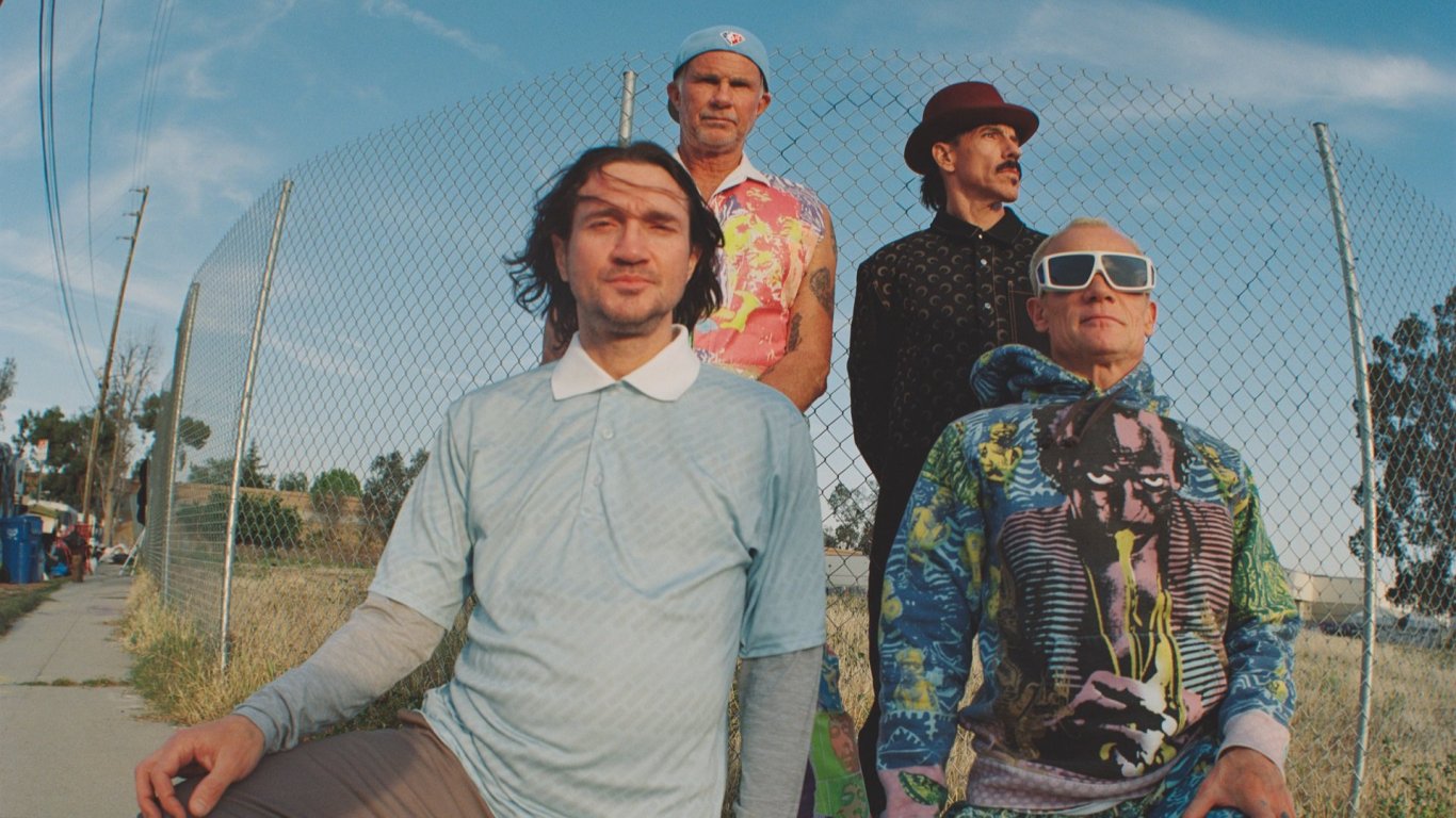 Сексуална лудост с "Red Hot Chili Peppers" и втория им албум за годината - "Return of the Dream Canteen"