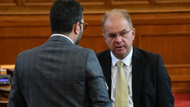 Споровете в НС за хартиената бюлетина приличат на гражданска война