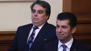 Господин Румен Радев е този който каза Мутри вън а