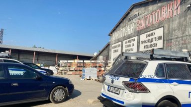 Мащабна полицейска операция се провежда в момента за източване на