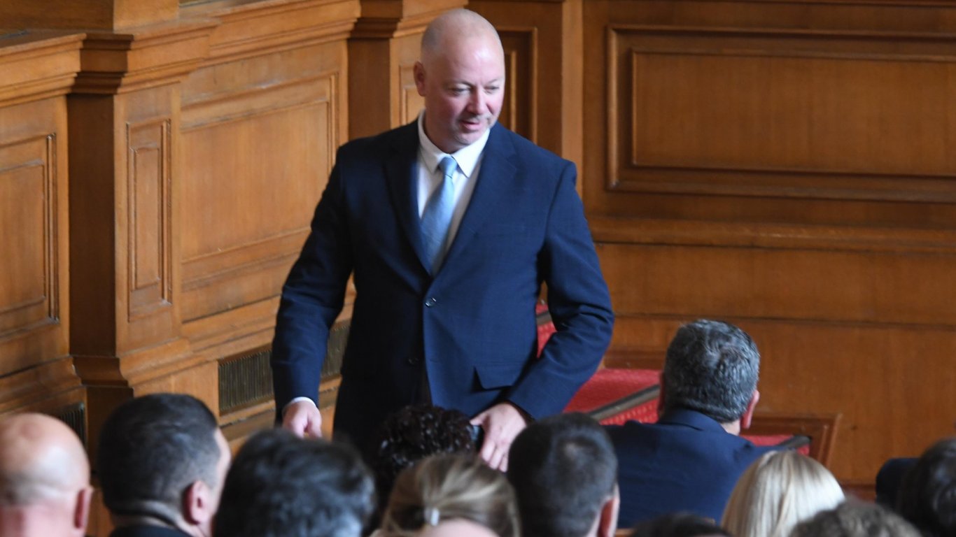 ГЕРБ отново ще предложат Росен Желязков за председател на парламента