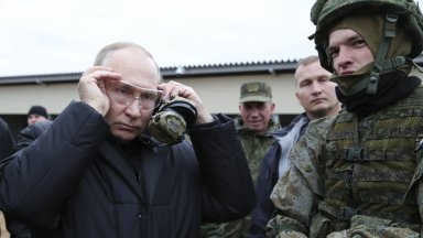 Руският президент Владимир Путин провери процеса на подготовка на мобилизираните