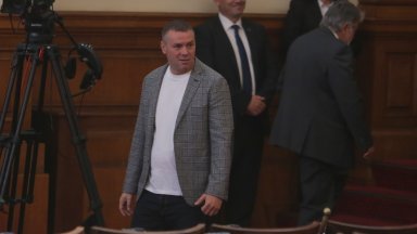 Ицо Хазарта стана зам.-шеф на комисията по култура, Костадинов ще отговаря за българите в чужбина