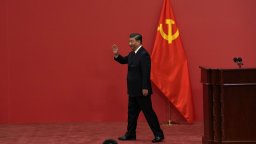 Си Цзинпин бе преизбран за лидер на Китайската комунистическа партия и на въоръжените сили