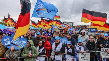 Германия последователно подкрепя Киев и санкциите срещу Русия още от