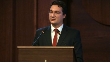 Позицията на Нидерландия за България в Шенген няма нищо общо