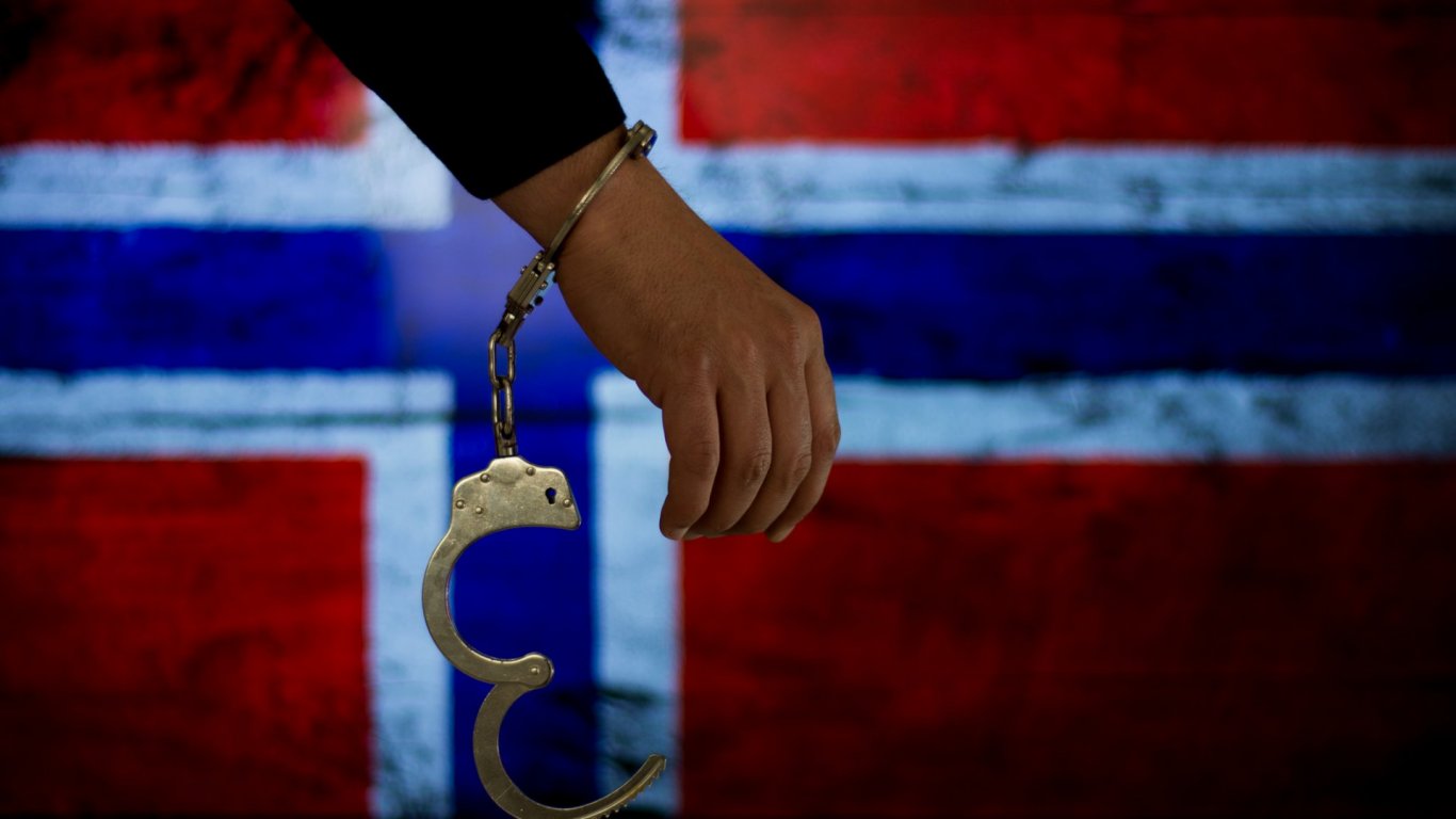 Норвегия продължи с арестите на предполагаеми руски шпиони