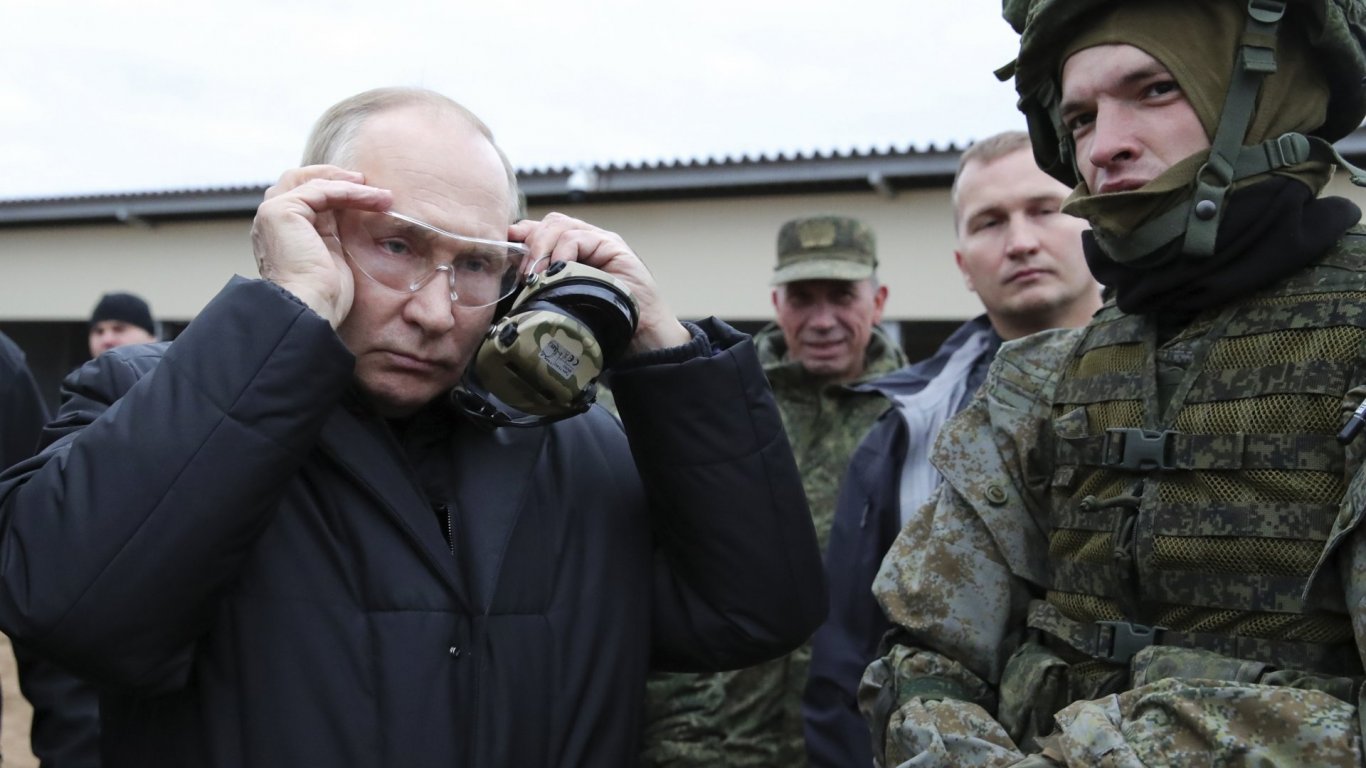 Путин затегна военните редици и подкрепата за мобилизацията