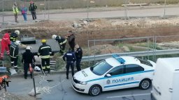 Прокуратурата проверява случая с падналата в изкоп русенка
