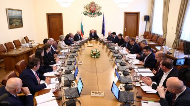 Служебният кабинет вдига еднократната енергийна помощ която ежегодно отпуска социалното