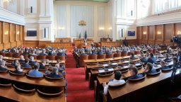 Депутатските прогнози на петия ден от 48-ото НС: Ще има или няма да има правителство