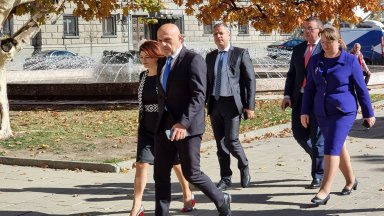 Със сигурност ще внесем проектокабинет в Народното събрание каза заместник председателят