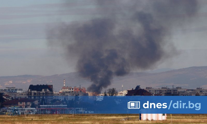 Пожар е пламнал в необитаема къща на бул. Ботевградско шосе