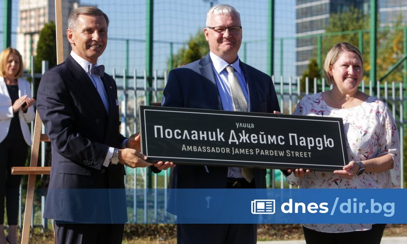 Новоизграждаща се улица в района на София Тех Парк получи