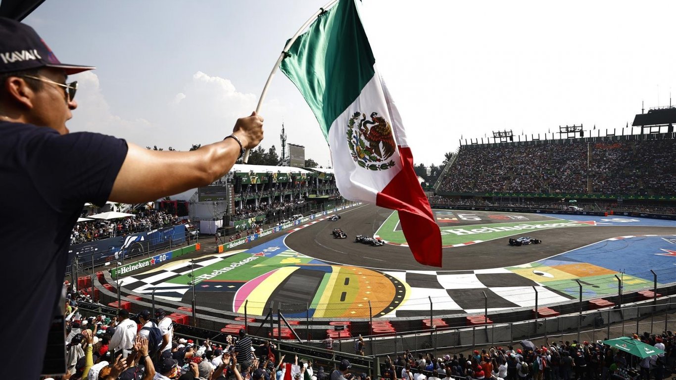 Спортът по телевизията в неделя: Формула 1 от Мексико и два големи тенис финала