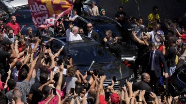 Върховният изборен съд в Бразилия обяви левия Лула да Силва