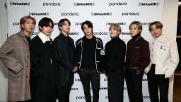 Фенове на BTS се мобилизират в подкрепа на жертвите на незаконни осиновявания в Южна Корея