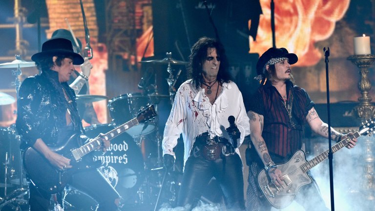 Hollywood Vampires отмениха концерта си в Будапеща в последната минута