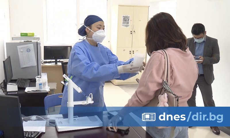 Нов , пренасян от комари, удари Китай. Заболяването се разпространява