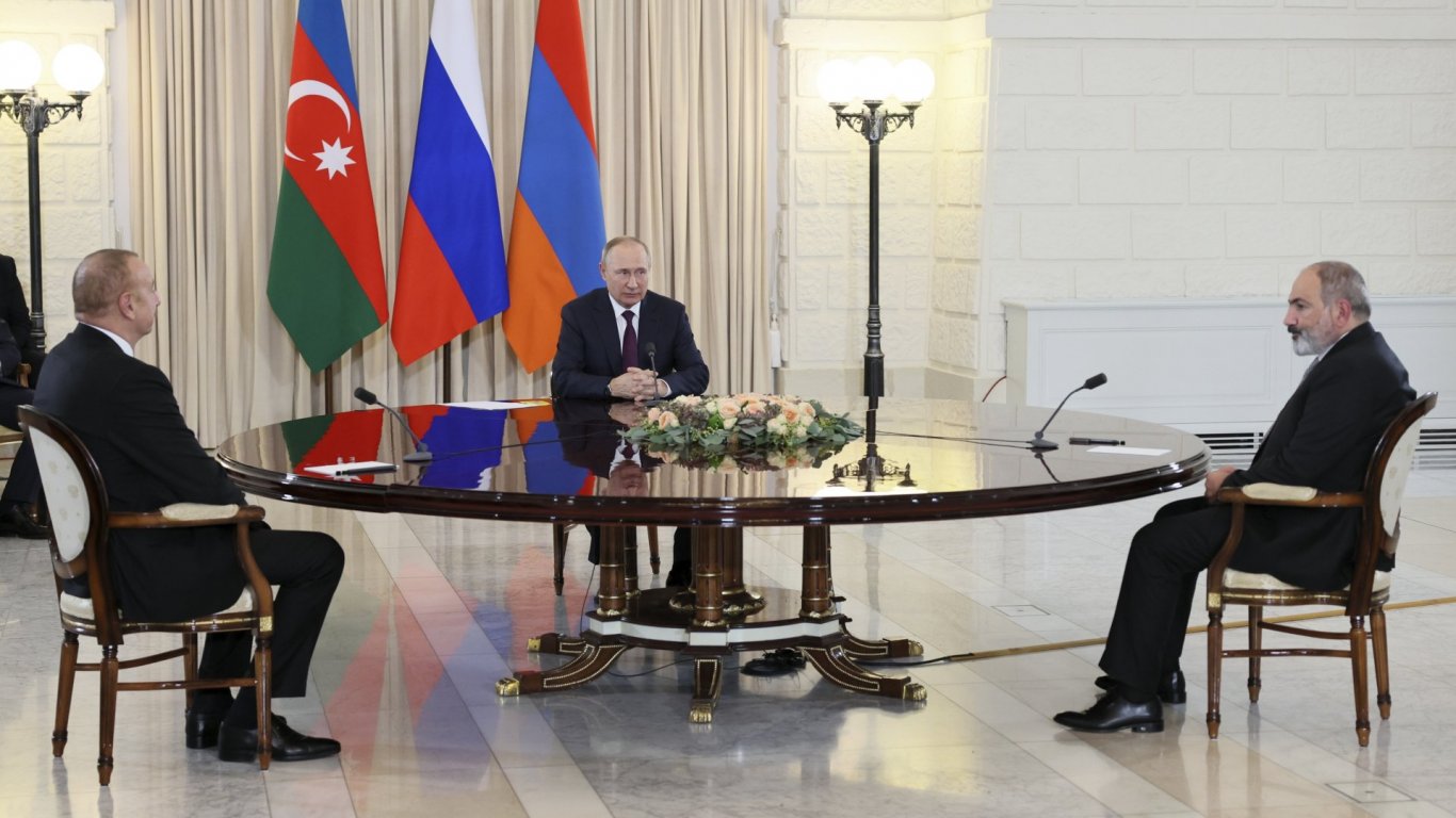 Азербайджан и Армения се споразумяха да не прибягват до сила и да изпълняват споразуменията