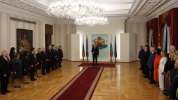 За първи път президентът събра министри и депутати за стотния Ден на будителите
