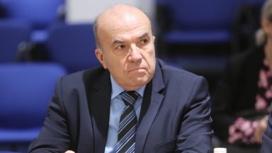 Служебният министърът на външните работи Николай Милков е изготвил доклад
