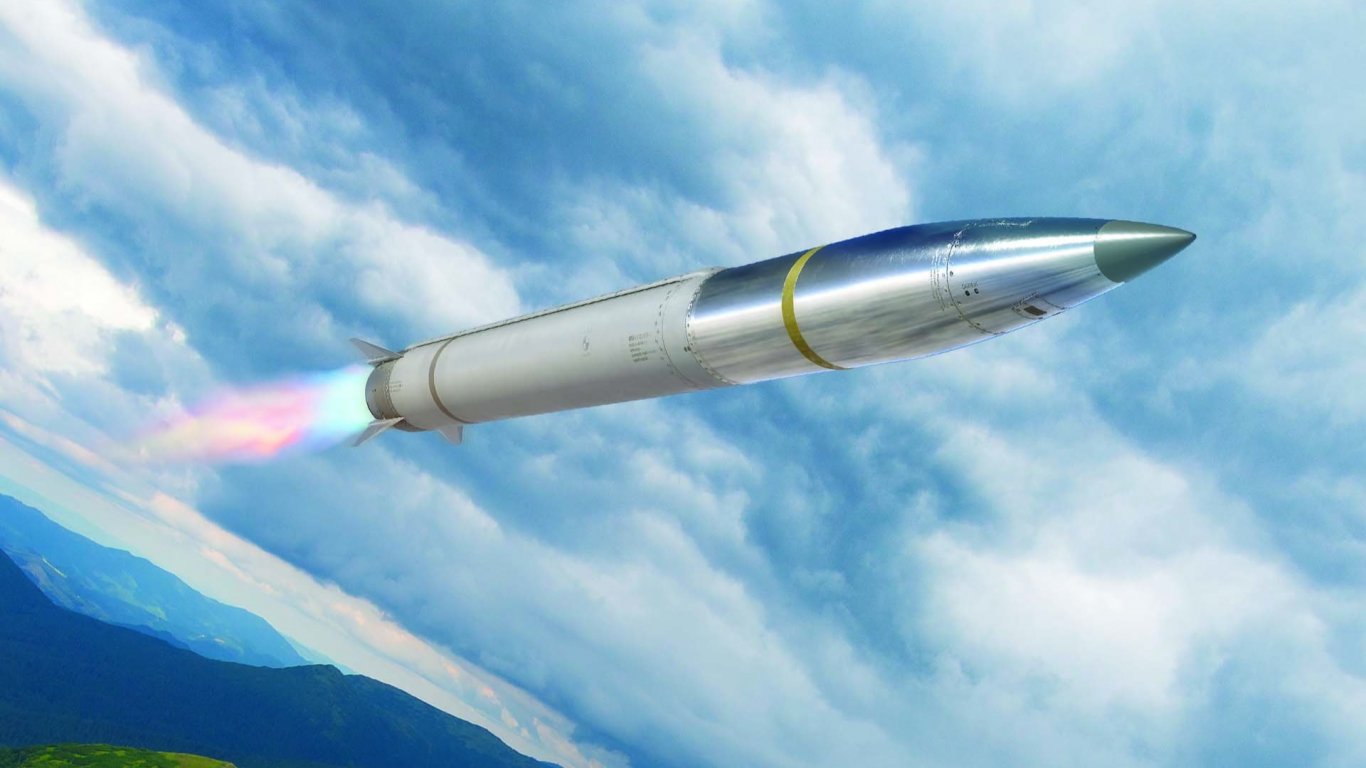 „Боинг“ предлага на Пентагона да произвежда евтини високоточни управляеми бомби за Украйна