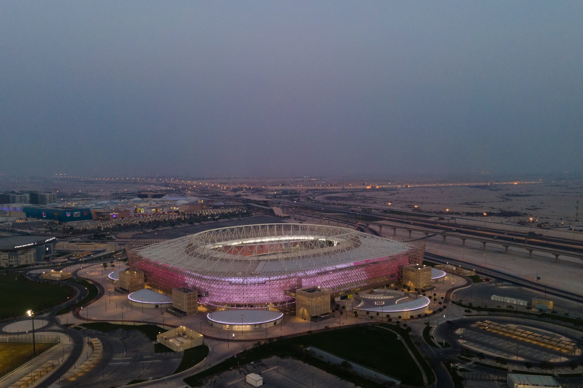 Стадион "Ахмад бин Али", капацитет 44 740
