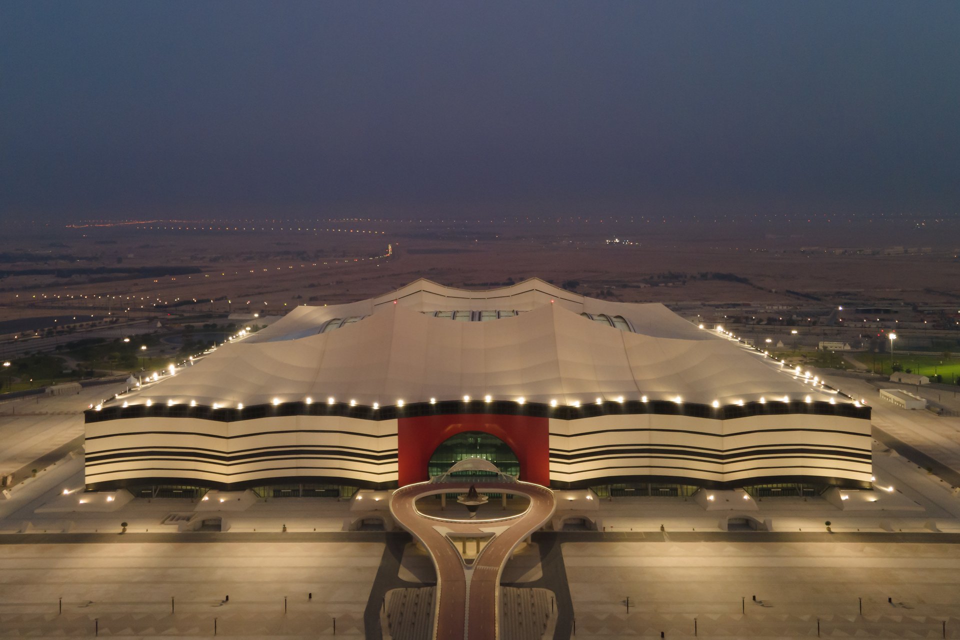 Стадион "Ал Байт", капацитет 60 000