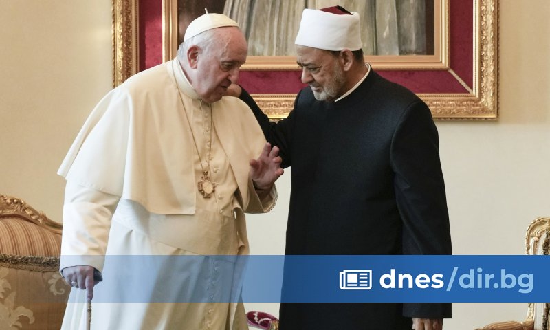 Папа Франциск се обяви срещу логиката на противопоставянето на Изтока