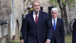 Секретарят на Радев пусна клип с призиви към президента да направи партия (видео)