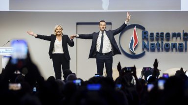 Крайната десница във Франция смени лидера си На мястото на